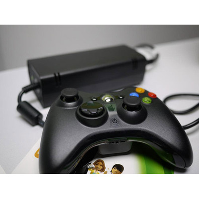 Xbox 360 Slim 250GB Opaca