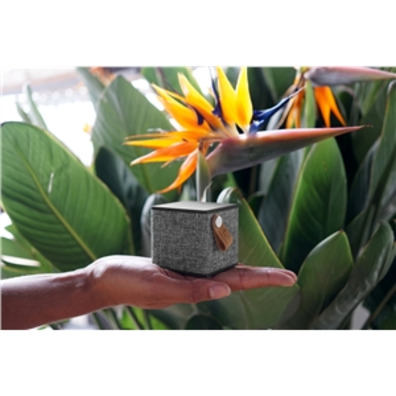 Altoparlante Bluetooth Rockbox Cube Fabric Edition Concrete fresco \\'n Rebel