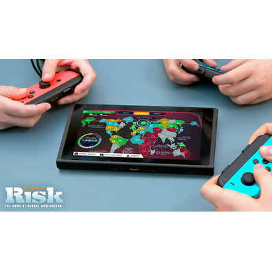 Hasbro Game Night (Monopoly + Rischio + Inseguimento Triviale) Switch